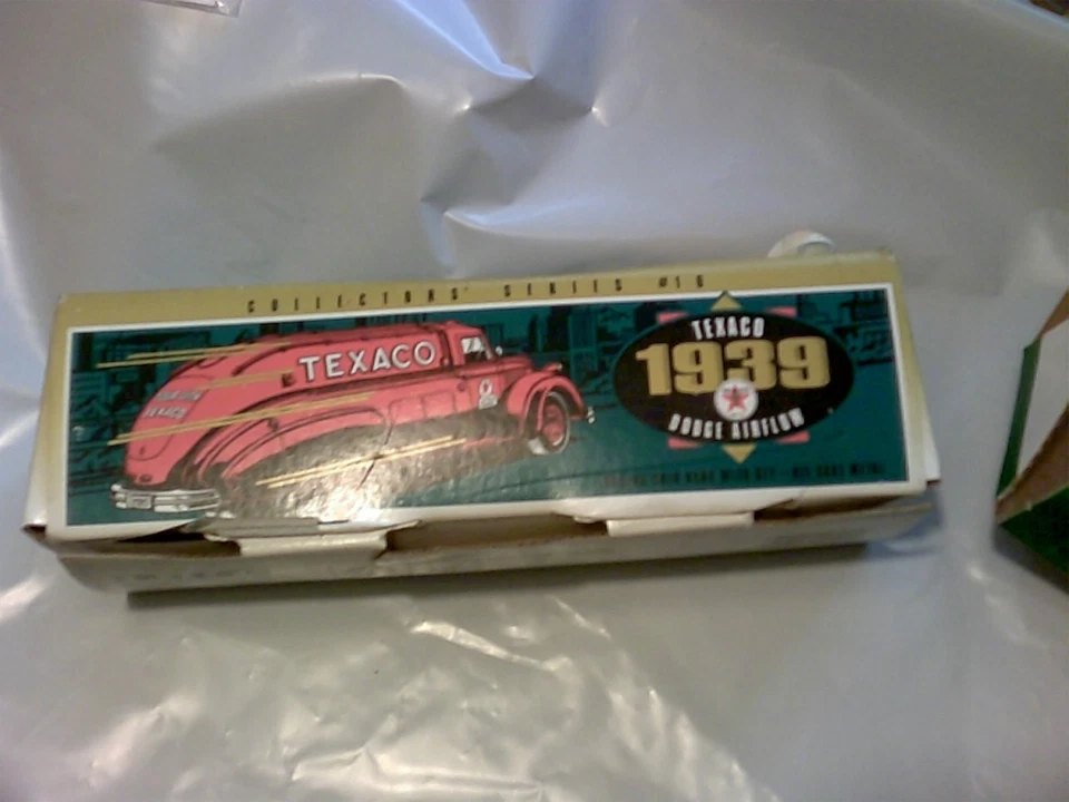 Vintage ERTL 1939 Dodge Airflow Texaco Truck Diecast Bank GAS/OIL ADVERTISEMENT  - Image 1 of 1