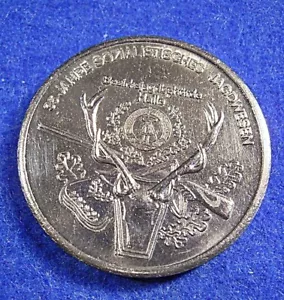 01 159 Medaille 35 Jahre Sozialistisches Jagdwesen Bezirksbehörde Halle - Bild 1 von 2