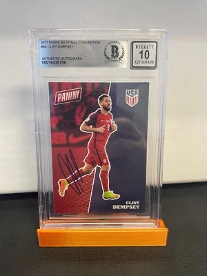 2017 PANINI NATIONAL CONVENTION - USMNT - CLINT DEMPSEY - SIGNED BECKETT AUTO 10 - Image 1 of 2
