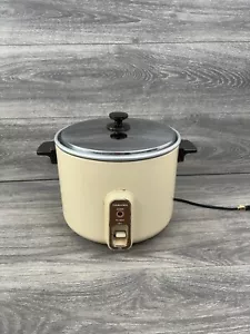 Vintage TOSHIBA Japan (RC-180D) 9-Cup Electric Rice Cooker White - Picture 1 of 5