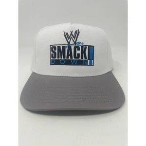 Cappello Berretto Snapback Regolabile SmackDown WWE Ripple Junction Nuovo - Foto 1 di 3