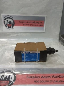 EATON VICKERS,DGMFN-5-X-P2W-30,FLOW CONTROL VALVE 4570 PSI 315 BAR - Picture 1 of 7