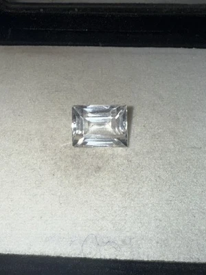 Absolutamente impecable 9,00 quilates Zafiro blanco facetado esmeralda brillante creado en laboratorio Foto 1 de 4