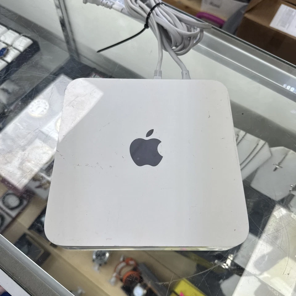 Apple Time Capsule Wi-Fi Router & Network Hard Drive 1 TB HD A1254 (68) - Image 1 of 4