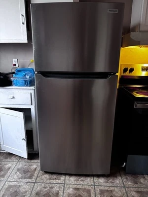 Acero inoxidable refrigerado Foto 1 de 3