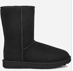 UGG Classic Short II Damenstiefel mit Lammfellfutter Größe 5 schwarz gebraucht, in einwandfreiem Zustand - Bild 1 von 14