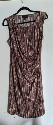 Dana Buchman's women's faux wrap dress w/side ruching, cocktail party - size M - Image 1 of 2
