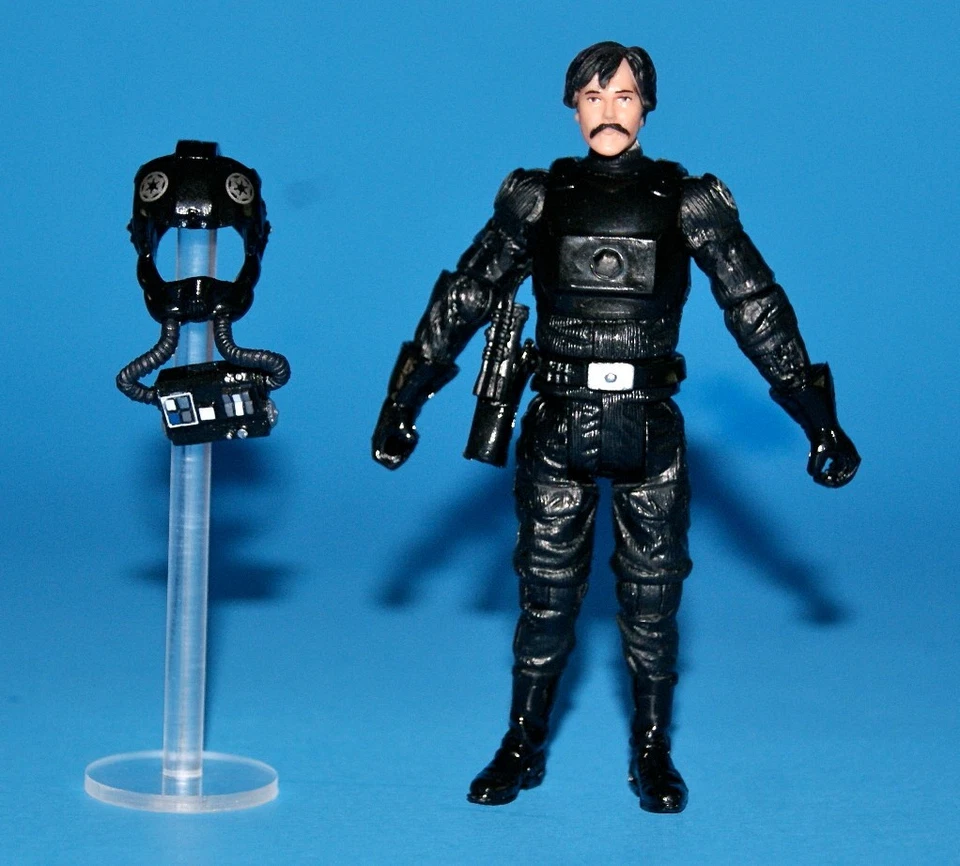 STAR WARS LEGACY BIGGS DARKLIGHTER PILOTO IMPERIAL SUELTO COMPLETO Foto 1 de 1