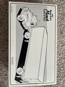 Mack tractor and trailer model B 61 grapette soda - Picture 1 of 7