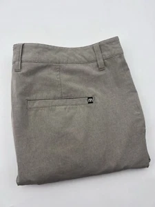 Travis Mathew Beck Performance Golf Shorts Mens 36 with 9.5" Inseam Beige Read - Picture 1 of 14