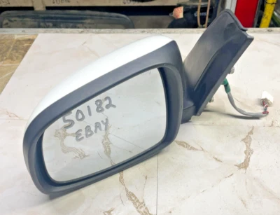 Espejo retrovisor exterior con vista lateral del conductor delantero izquierdo Suzuki SX4 2007-2013 OEM Foto 1 de 4