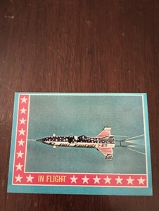1974 Topps (Evel Knievel) #54 In Flight (NRMT)