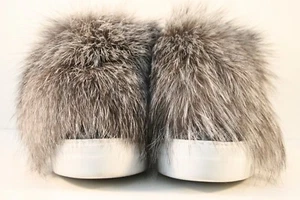 Moncler Victoire Genuine Fox Fur Slip-On Fashion Sneakers Womens Size EUR 38M - Picture 1 of 9