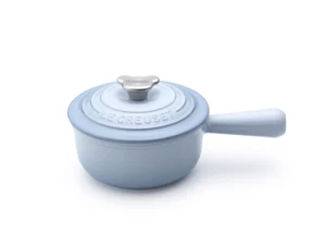 Le Creuset Baby Saucepan 14cm Bear Knob Coastal Bluel 1L Cast Iron Enamel NEW - Picture 1 of 2