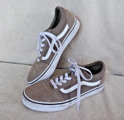 Vans Off The Wall Low Sneakers Womans Size 5 Taupe Tan Suede Lace Up Shoes Brown - Image 1 of 4
