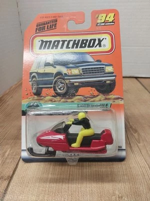 Vintage 1999 Matchbox SNOWMOBILE RED #94/100 Mountain Cruisers Series 19 1:64 - Image 1 of 4