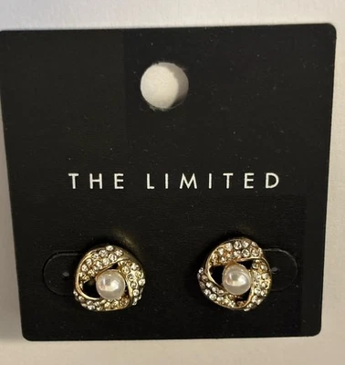 "El Disfraz Limitado Perla Brillante Envolvente 1/2"" Poste Perforado Pendientes En Tarjeta" Foto 1 de 4