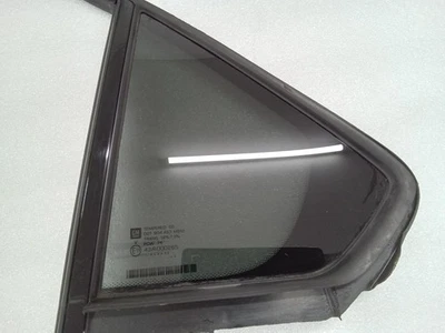 Chevrolet Equinox 377 A 2012-2017 puerta trasera izquierda ventilación vidrio ventana tintada conductor Foto 1 de 4