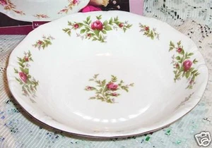 4 JOHANN HAVILAND TRADITIONS MOSS ROSE FRUIT BOWL S - Picture 1 of 1
