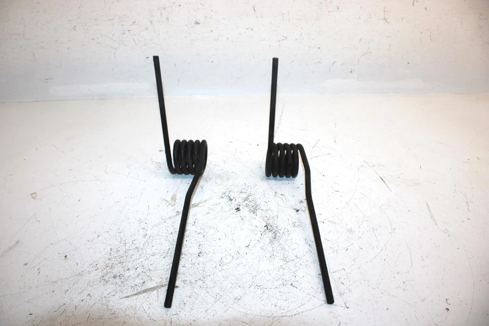 92 Yamaha Phazer Ii Le Oem Front Skid Spring Set 87F-47471-00-00 SY41 - Image 1 of 4