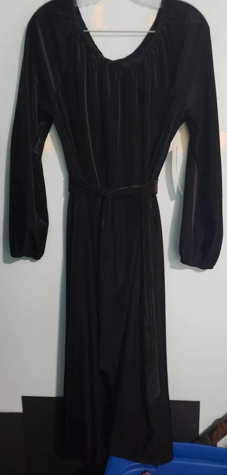 NUEVO CON ETIQUETAS XL Lularoe Eve *Elegante All Ways* Vestido recto Negro Acanalado Terciopelo Foto 1 de 4