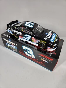 Dale Earnhardt 2001 Goodwrench Service Plus Oreo 1/18 Action Diecast Car 1-3000 - Picture 1 of 21