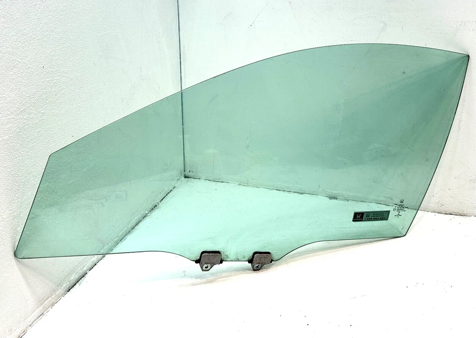 Vidrio puerta izquierda conductor delantero Honda Accord 2018-2024 fabricante de equipos originales Foto 1 de 4