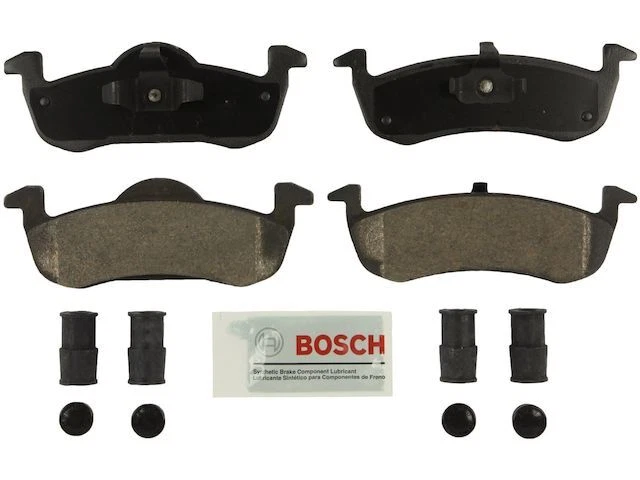 Juego de pastillas de freno traseras Bosch 12156NWVD 2008 2009 Lincoln Navigator 2007-2017 Foto 1 de 2