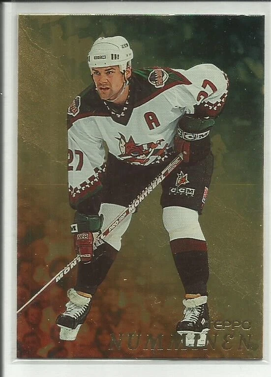 1998-99 In the Game Be A Player Gold #106 Teppo Numminen Phoenix Coyotes - Image 1 of 2