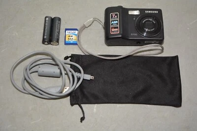 ^ Cámara digital Samsung Digimax S730 7,2 MP #X4129 Foto 1 de 4