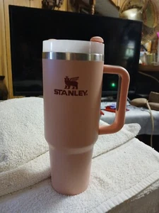Stanley Adventure Edelstahl Löscher Becher - Pink, 40oz - Bild 1 von 4