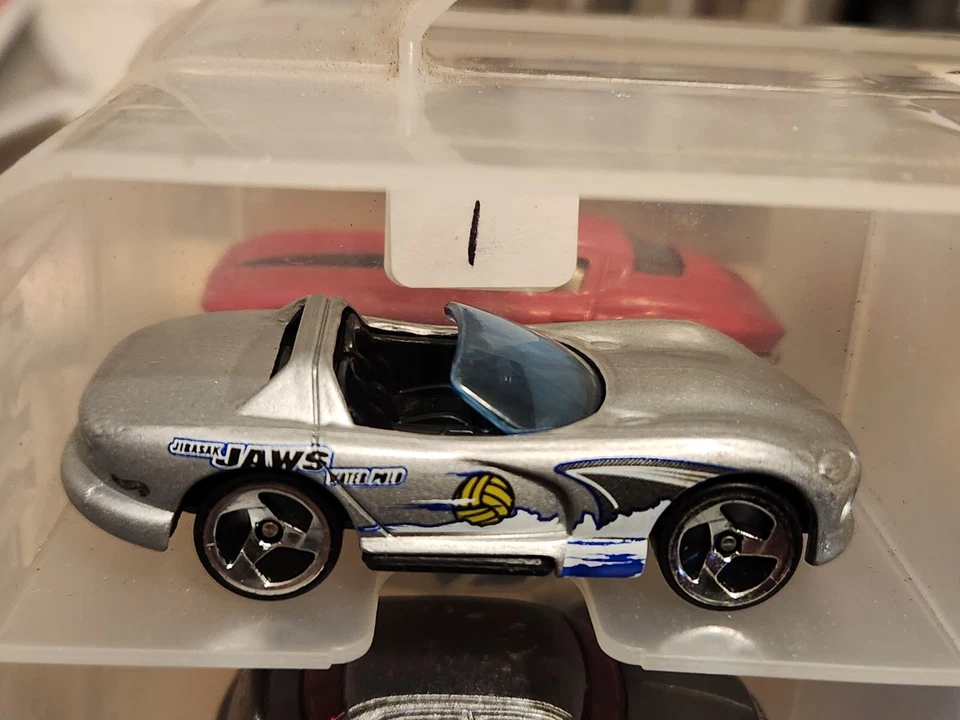 风火轮和火柴盒(箱 #134)MOPAR 道奇克莱斯勒普利茅斯 — 第 1/1 张图片