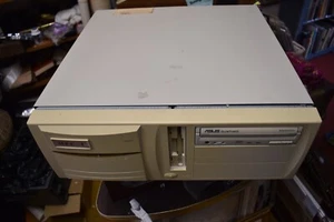 Vintage MPC-1 DOS Window 95 Desktop PC With SY-5BT Socket 7 Motherboard - Afbeelding 1 van 5