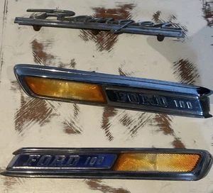 1968 69 70 71 72 Ford Truck F100 RH & LH Hood Emblems Badge C8TB-16720-A & 16721 - Bild 1 von 5