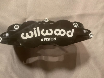 Wilwood 120-14540-BK 锻造窄 Superlite 6 径向底座 — 第 1/4 张图片
