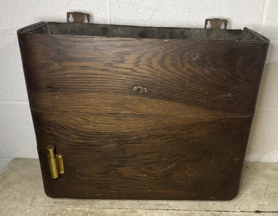 Antiguo tanque de inodoro de madera montado en la pared armario de agua de madera de cobre sin tapa piezas Foto 1 de 4