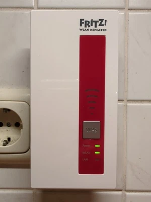AVM FRITZ!WLAN 1750E Repeater Mesh Fritz Box AVM WLAN - Bild 1 von 2