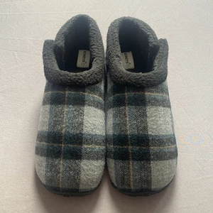 Mens Homeys Slippers Size Large (UK11-12) - Picture 1 of 8