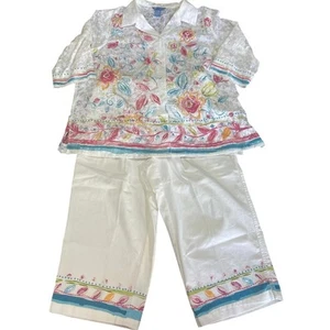 Koret Woman 2-Piece Set – Floral Blouse & Cropped Pants Plus Size - Picture 1 of 8