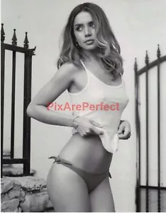"Supremely Sexy" Ana de Armas 8x10 Photo-Matte Finish # 30 - Picture 1 of 1