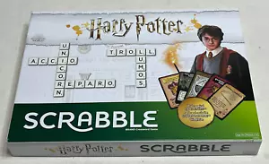 HARRY POTTER SCRABBLE GAME : 2018 Edition - In Vgc (FREE UK P&P) - Picture 1 of 8