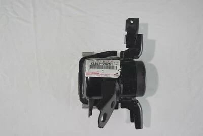 GENUINE SCION xB INSULATOR SUB-ASSEMBLY, ENGINE MOUNTING, RIGHT 1230528261 OEM - Image 1 of 2