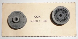 COX SLOT CAR RACING MAGNESIUM CHAPARRAL EXTRA SCHMALGEWINDE VORDERRÄDER 14033 - Bild 1 von 1