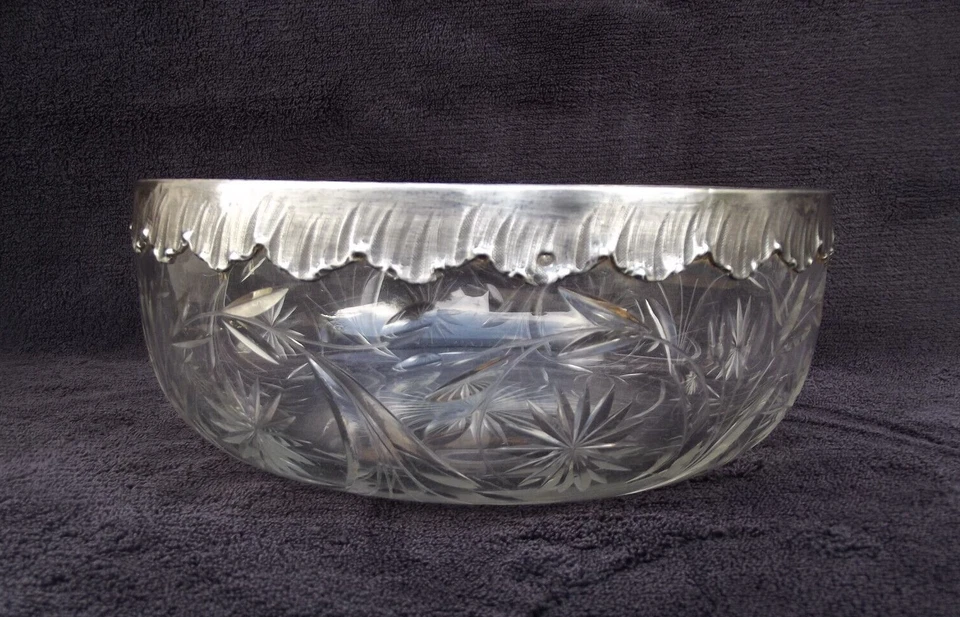 Ancienne Coupe Baccarat cristal taillé monture en argent massif poinçon minerve - Photo 1/4