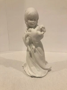 Kaiser W Germany - Standing Angel W/Lamb - 722 - Picture 1 of 3