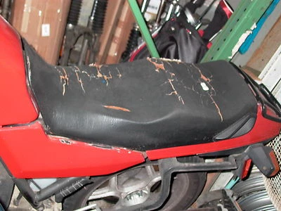 BMW 1985 K100 OEM Dual BENCH SEAT w bumpers, hinges & GRAB HANDLES K100RS K100RT - Image 1 of 4