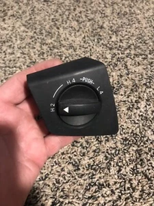 05-12 TOYOTA TACOMA SR5 4 WHEEL DRIVE TRANSFER POSITION 4x4 SWITCH - Picture 1 of 3