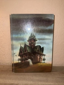 📚 Alfred Hitchcock’s HAUNTED HOUSEFUL 1961 Hardcover Halloween Random House - Picture 1 of 15