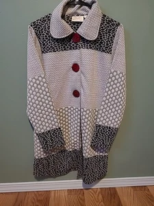 Cappotto lungo donna in pizzo di carta multimodello rosso con bottoni piccolo - Foto 1 di 9