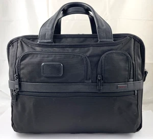 Tumi Alpha 2 Expandable Organizer Briefcase Laptop Bag Nylon Black 26141D2 $455 - Picture 1 of 16